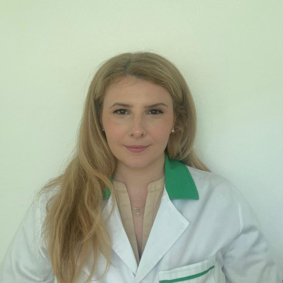 Dr. Stavrica Emilia